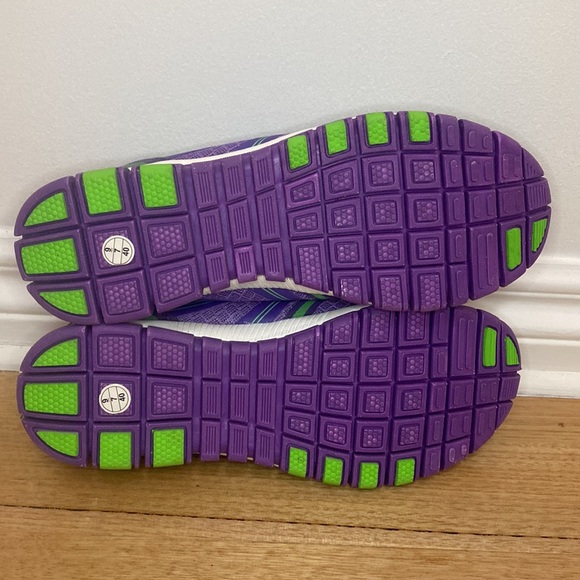 Crane - Purple and Green Lightweight Sneakers - Size 9 - Picture 7 of 7